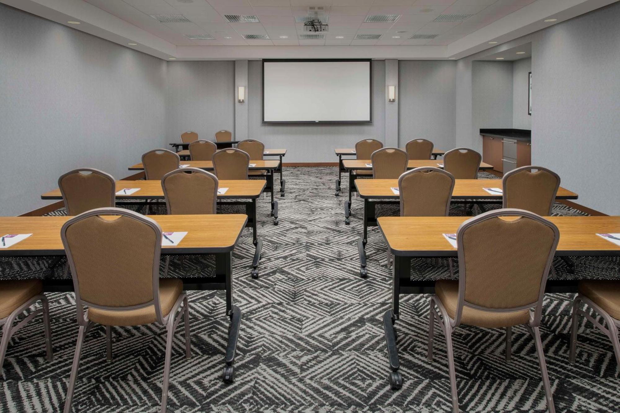 Hyatt Place Sugar Land Exterior photo